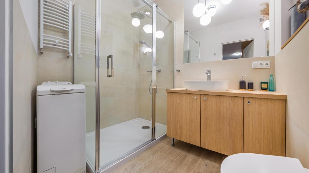 Apartamenty Sun & Snow Legionow Gdynia Exteriör bild